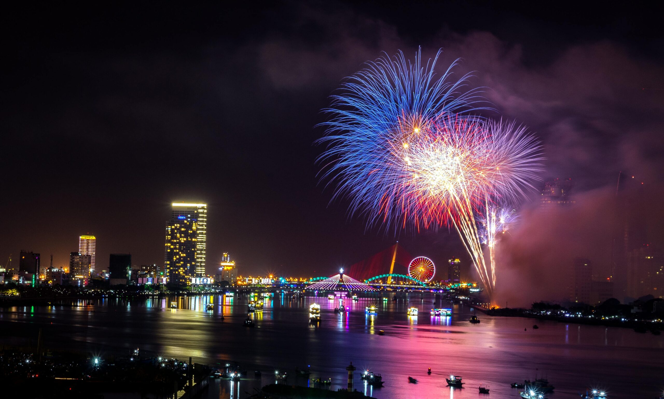 Spectacular fireworks light up the night sky over Da Nang's skyline and Han River.